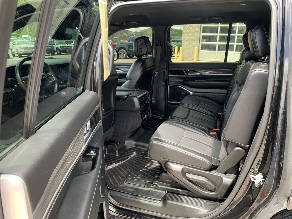 2022 Jeep Wagoneer Series II