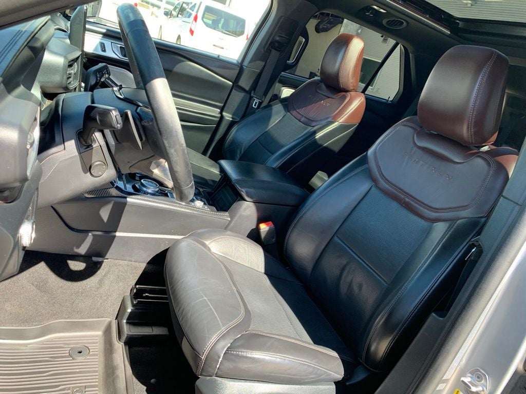 2021 Ford Explorer Platinum