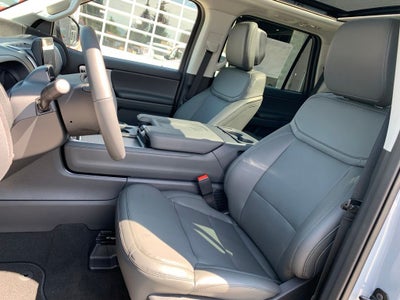 2027 Ford Expedition Active
