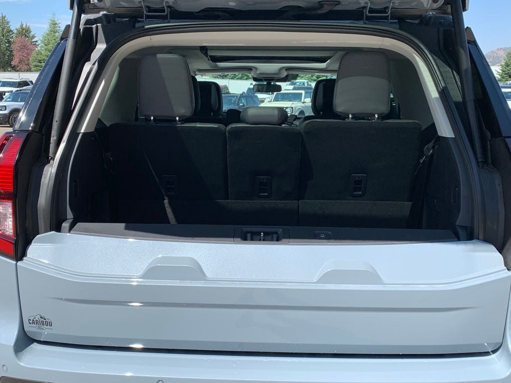 2027 Ford Expedition Active