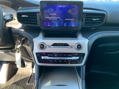 2021 Ford Explorer Base