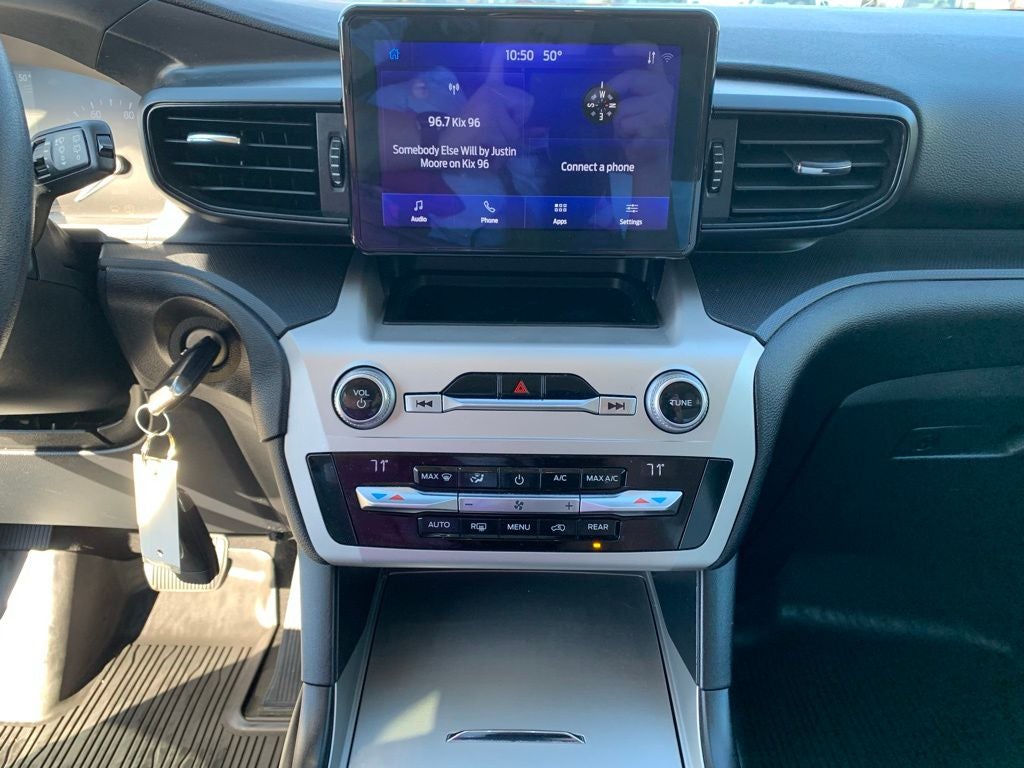 2021 Ford Explorer Base