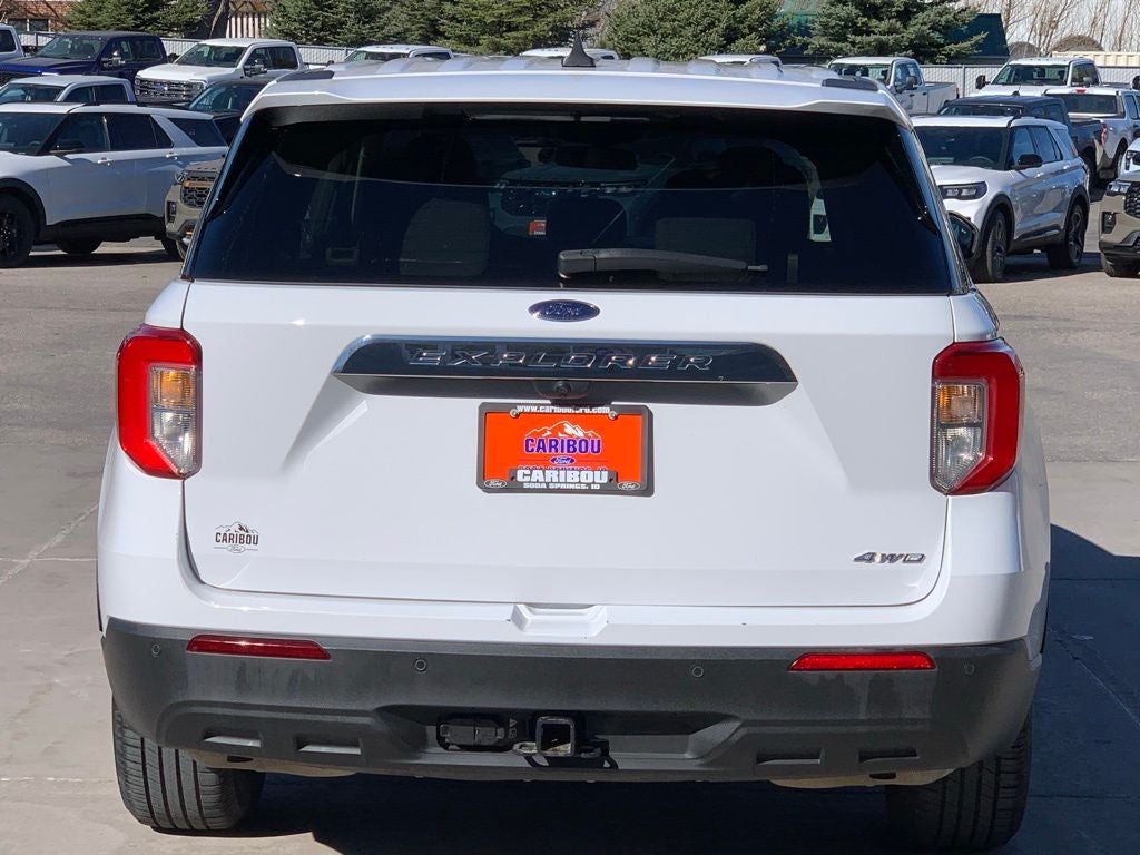 2021 Ford Explorer Base