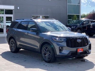 2025 Ford Explorer ST