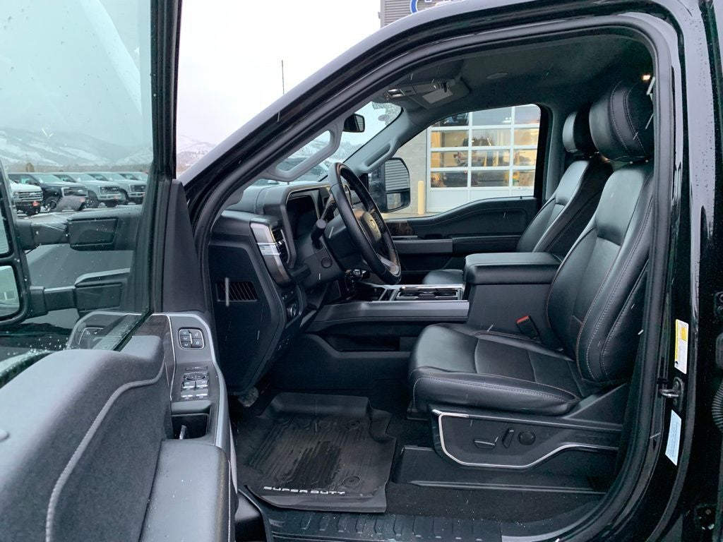 2024 Ford F-350SD Lariat