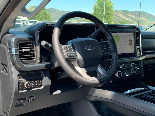 2025 Ford F-350SD Lariat