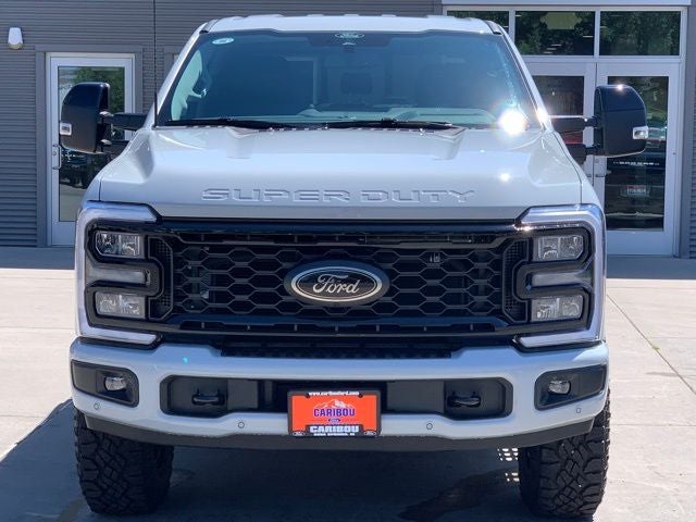 2025 Ford F-350SD Lariat