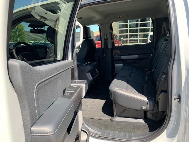 2025 Ford F-350SD Lariat