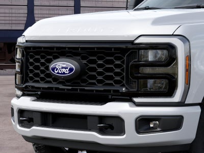 2027 Ford F-350SD XLT