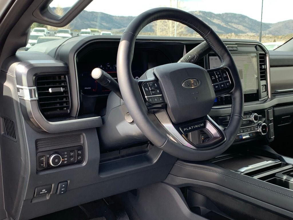 2026 Ford F-350SD Platinum