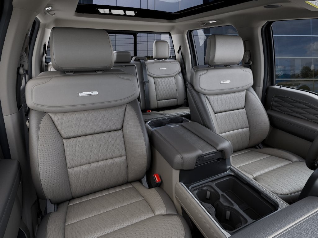 2027 Ford F-350SD Platinum
