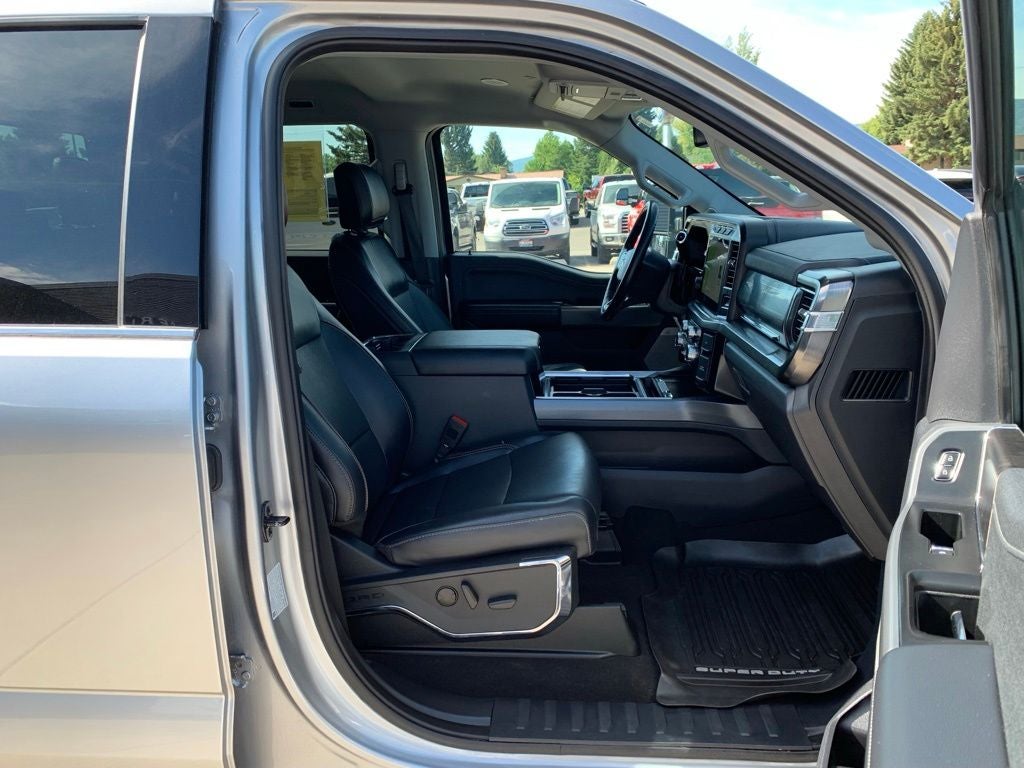 2024 Ford F-350SD Lariat