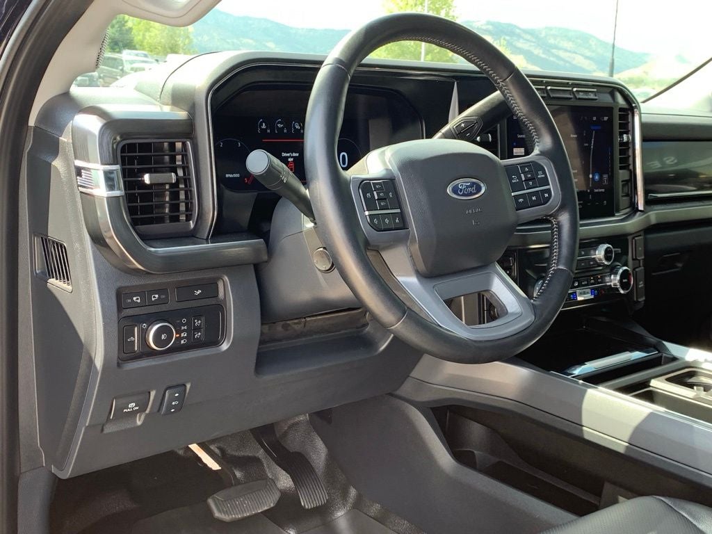 2024 Ford F-350SD Lariat