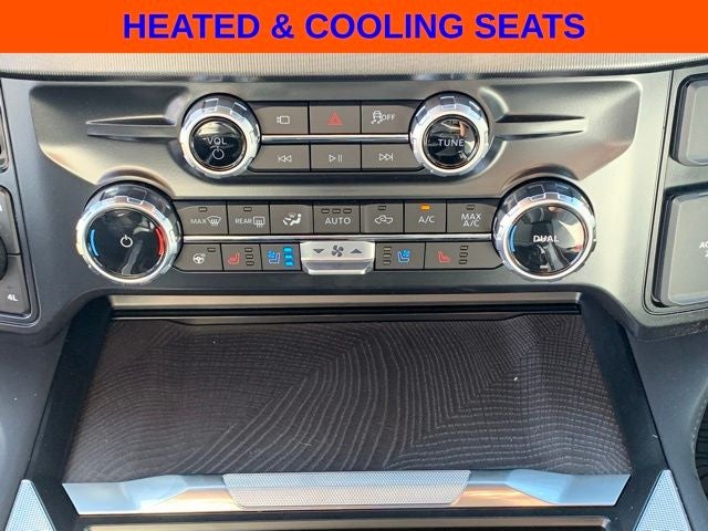 2025 Ford F-350SD Platinum