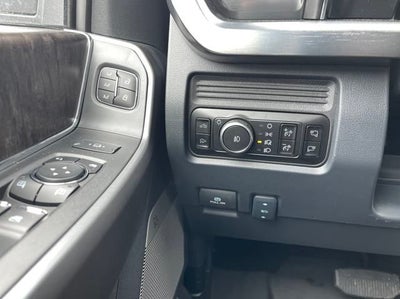 2025 Ford F-350SD Lariat