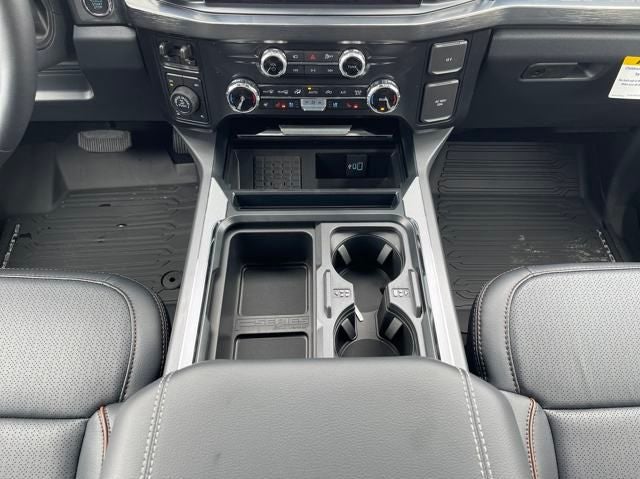 2025 Ford F-350SD Lariat