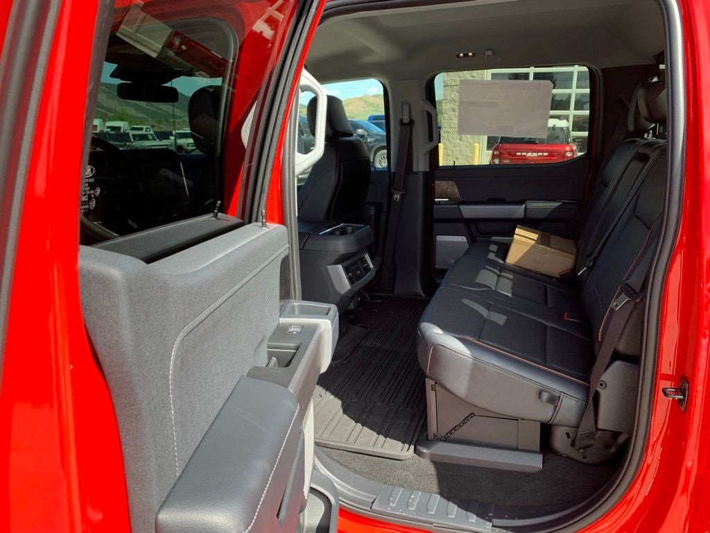 2026 Ford F-350SD F-350® Lariat®