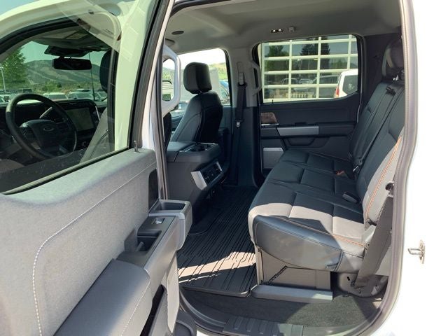 2025 Ford F-350SD Lariat