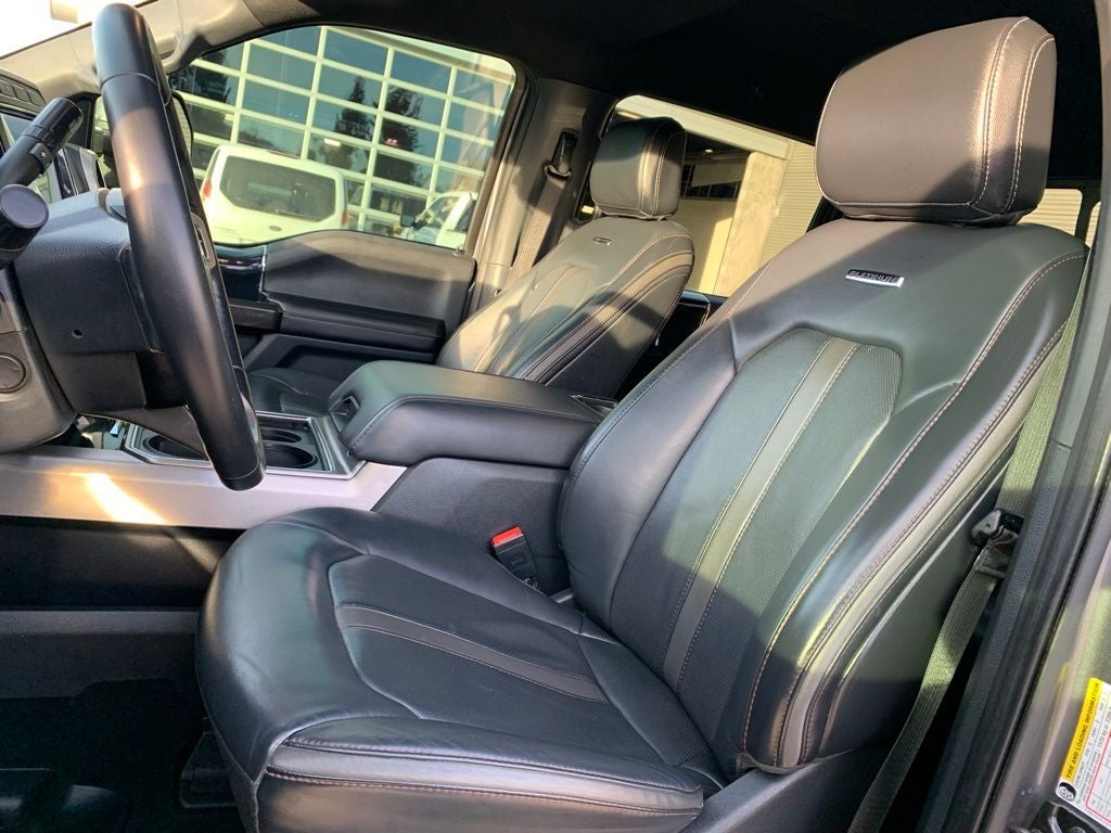 2022 Ford F-350SD Platinum