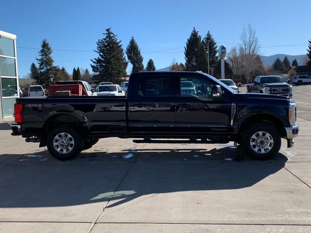 2023 Ford F-350SD XLT
