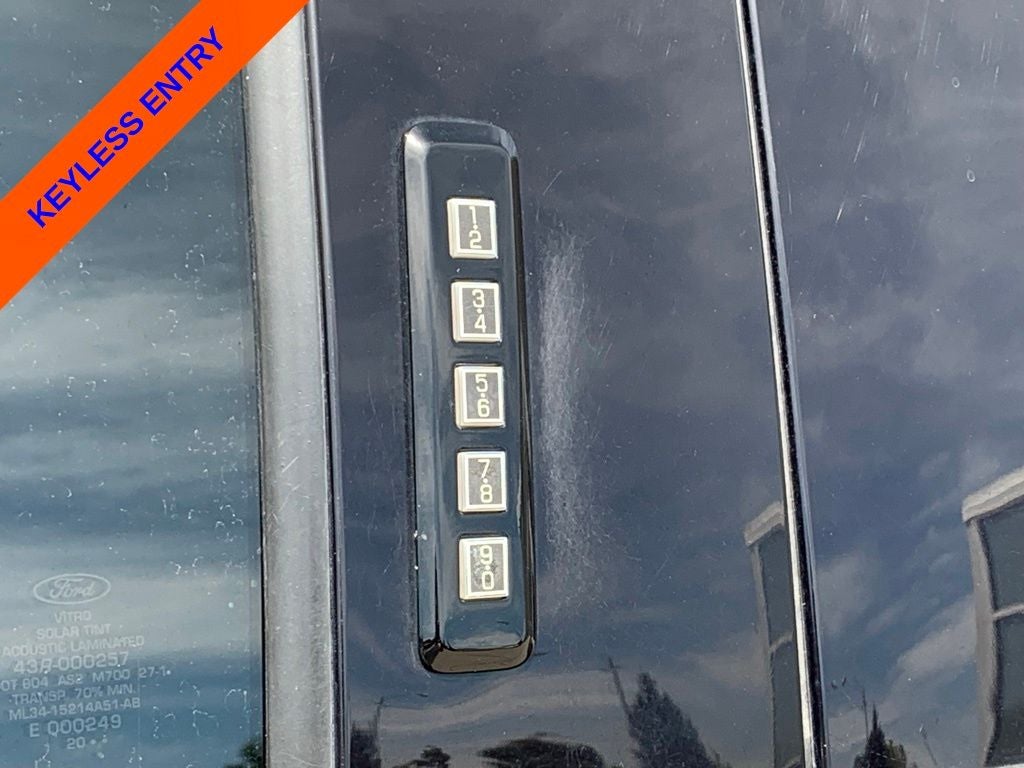 2021 Ford F-350SD Lariat