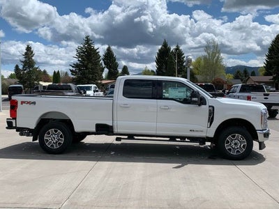 2025 Ford F-350SD Lariat