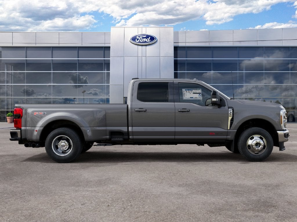 2027 Ford F-350SD Lariat DRW