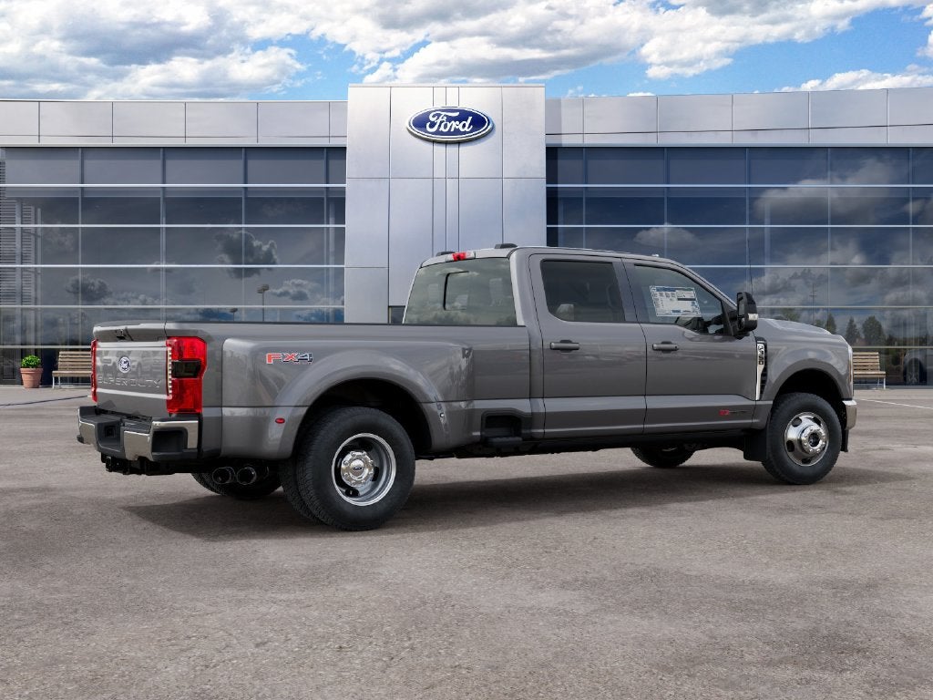 2027 Ford F-350SD Lariat DRW
