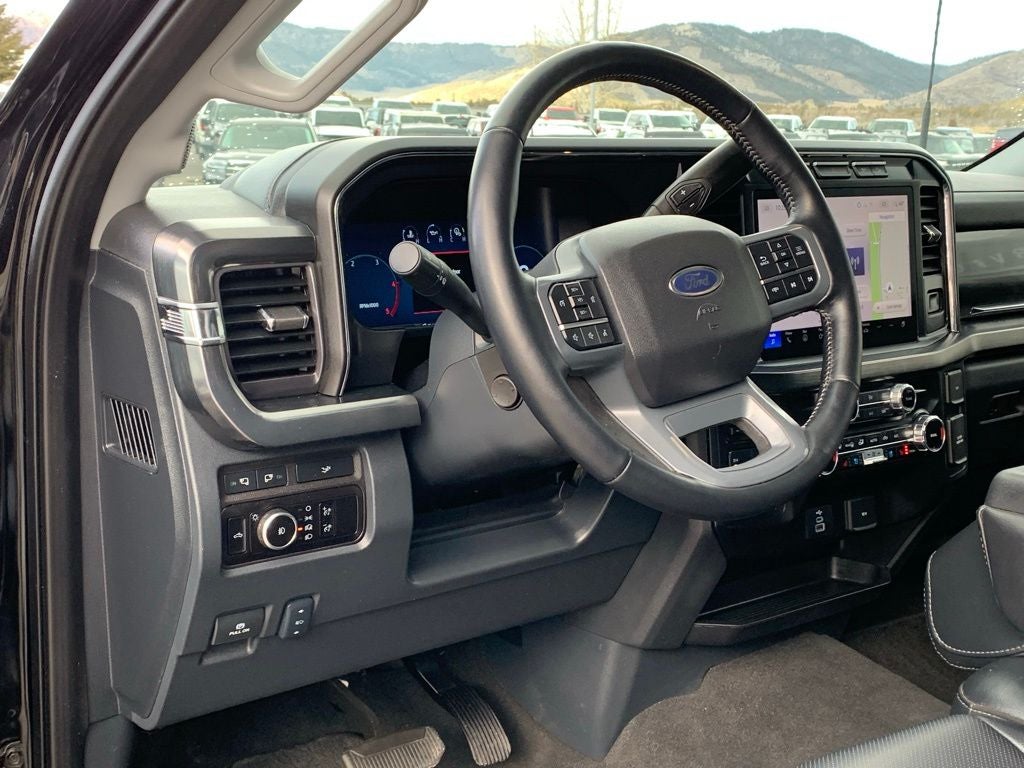 2024 Ford F-350SD Lariat DRW