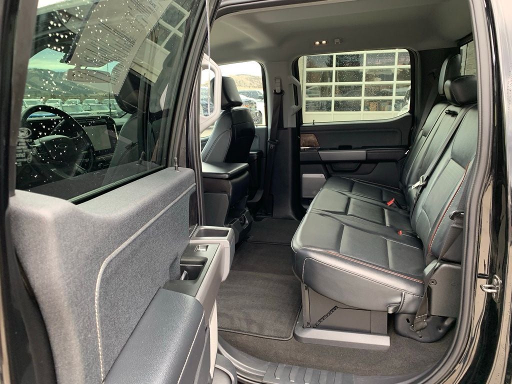 2024 Ford F-350SD Lariat DRW