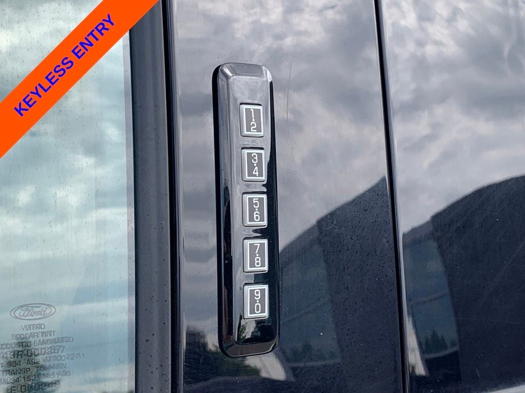 2024 Ford F-350SD Lariat DRW