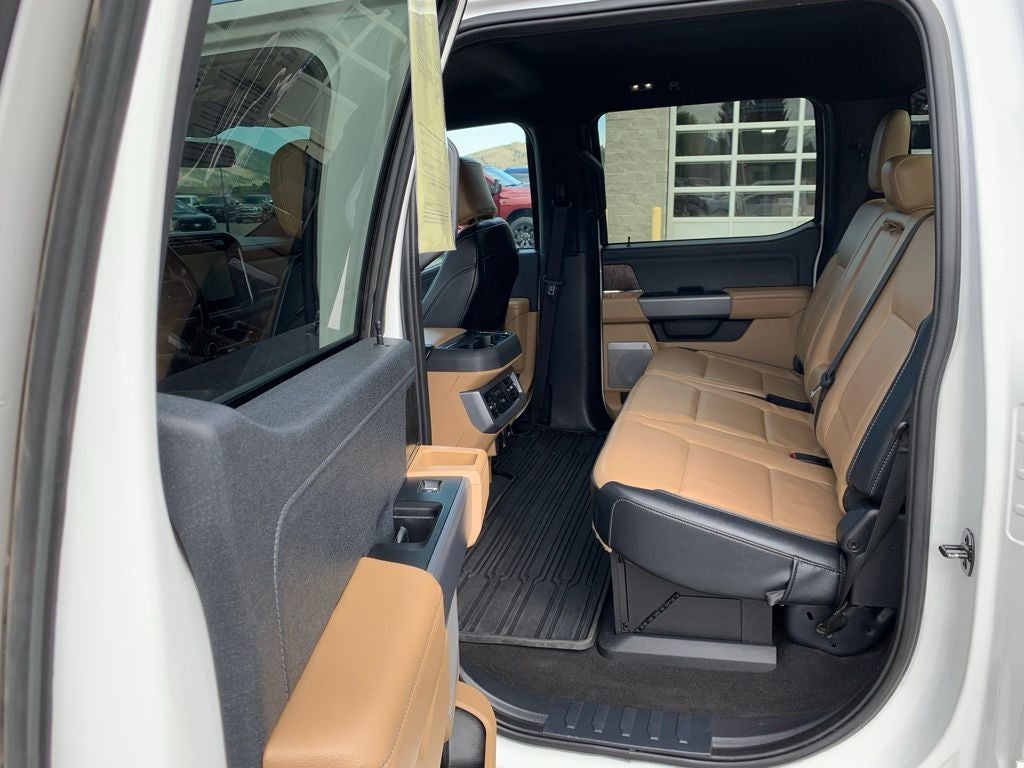 2024 Ford F-350SD Lariat DRW