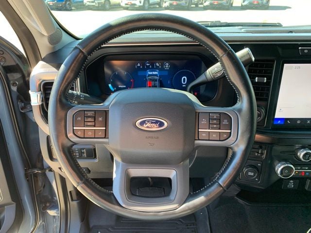 2023 Ford F-450SD Lariat DRW