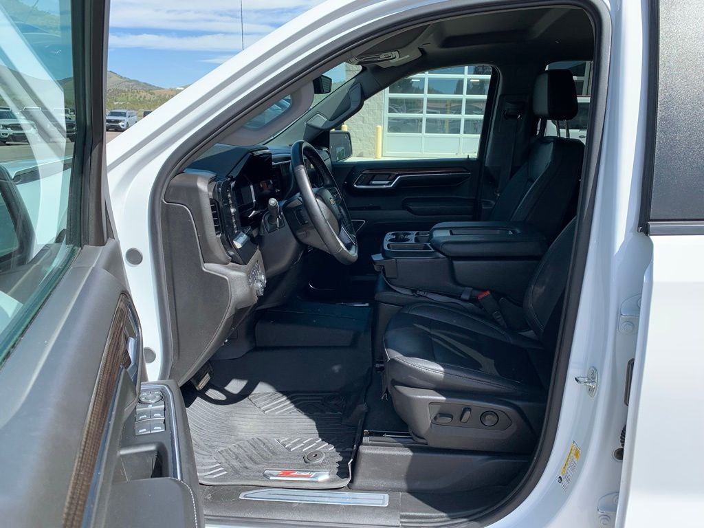 2024 Chevrolet Silverado 1500 LT