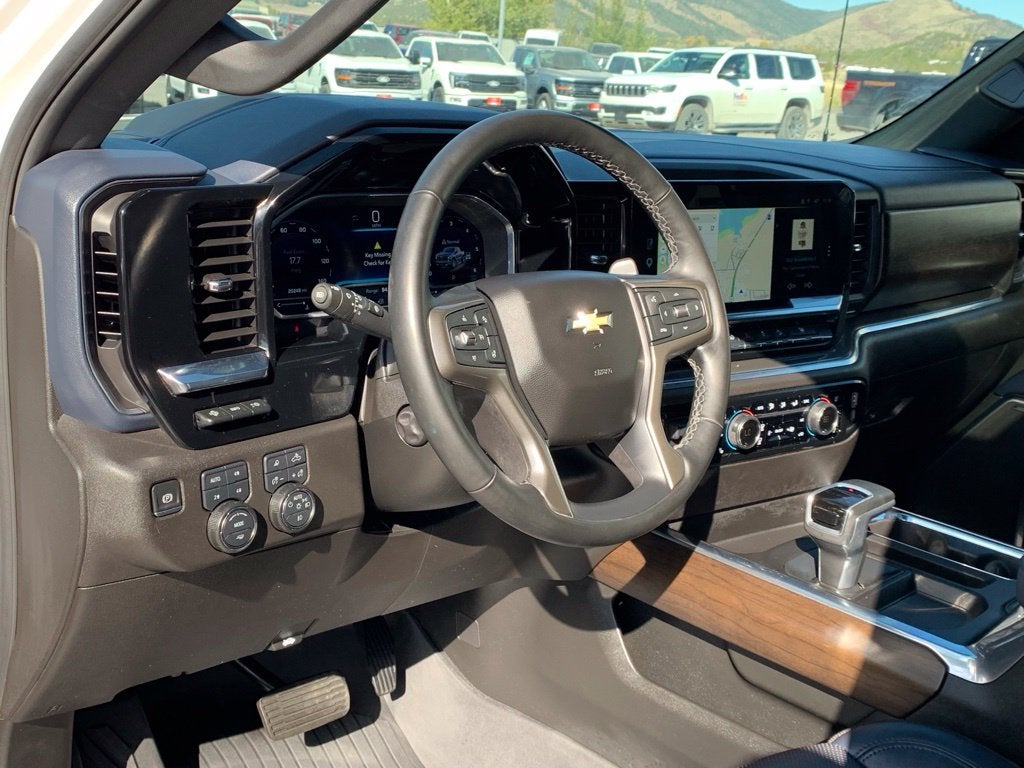 2025 Chevrolet Silverado 1500 High Country