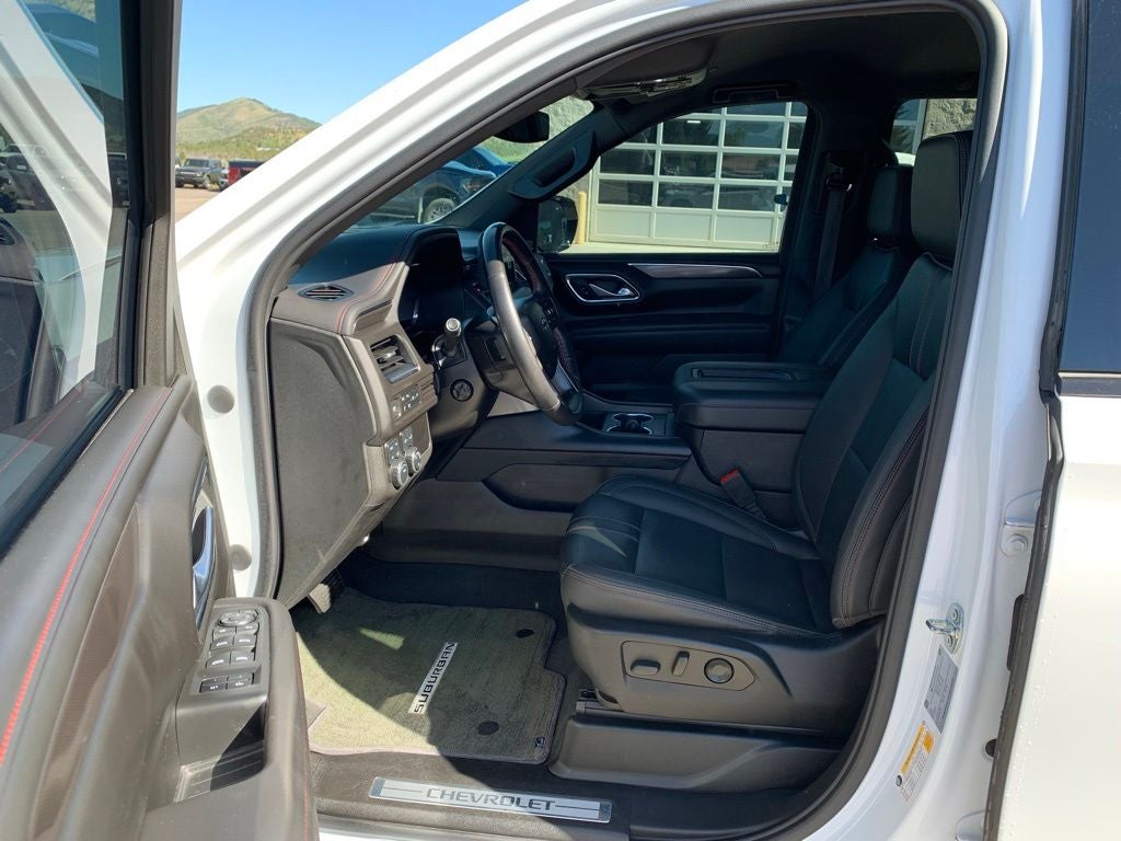 2022 Chevrolet Suburban RST