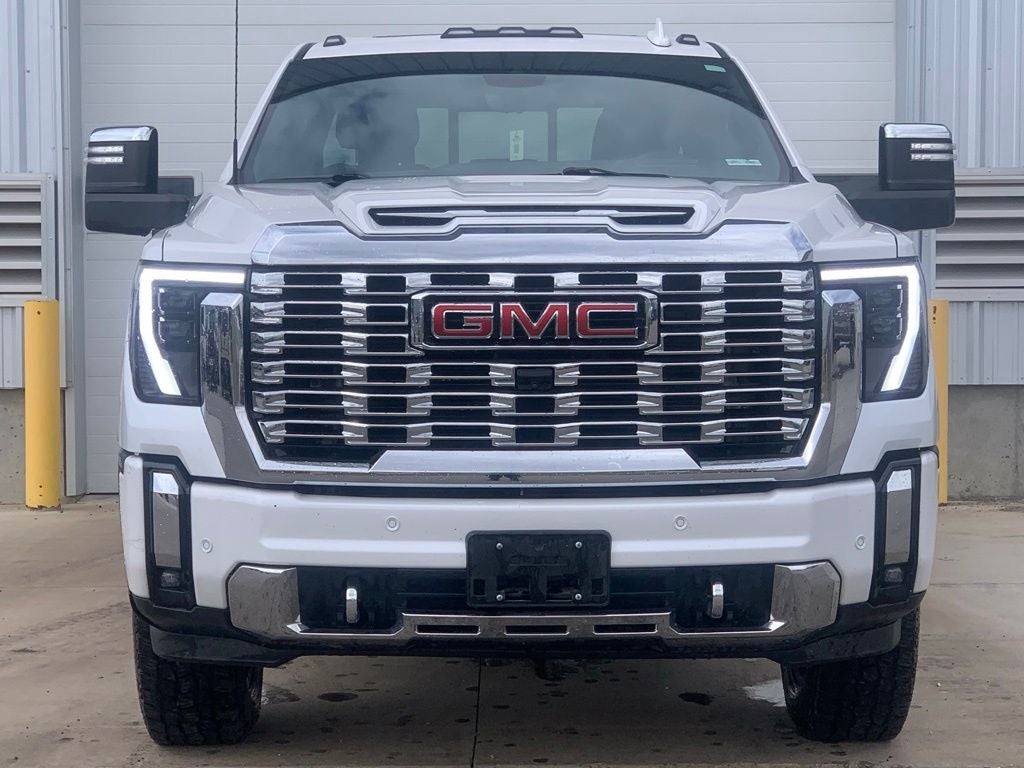 2024 GMC Sierra 2500HD Denali