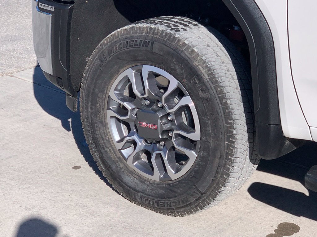2025 GMC Sierra 2500HD SLT