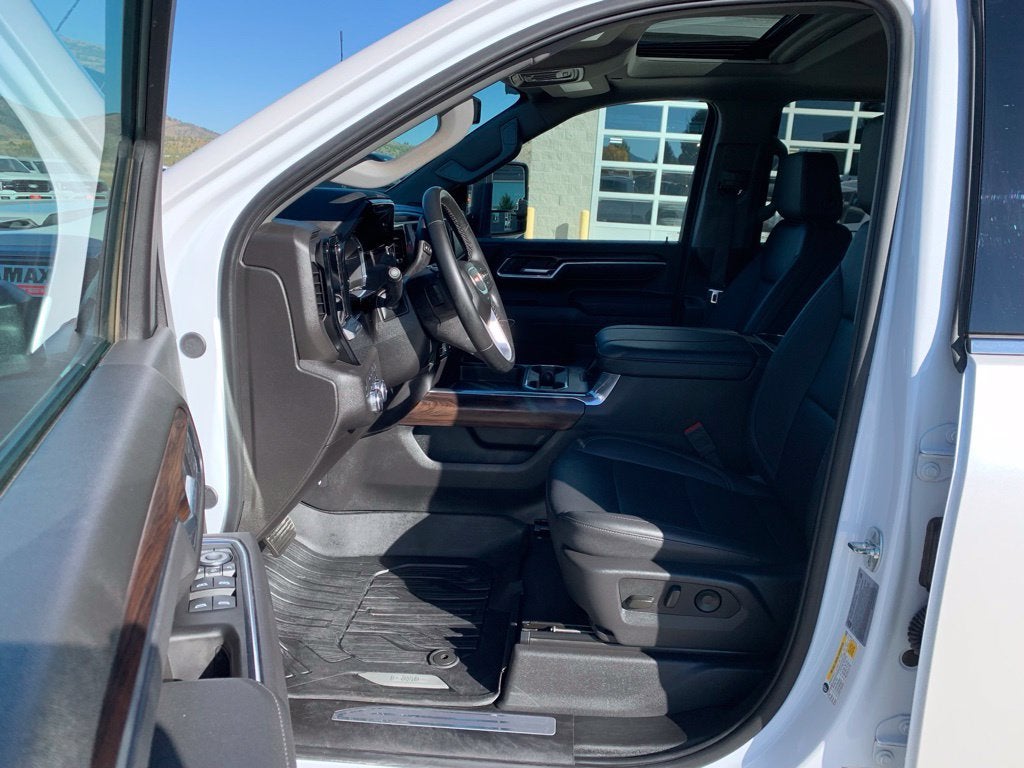 2025 GMC Sierra 2500HD SLT