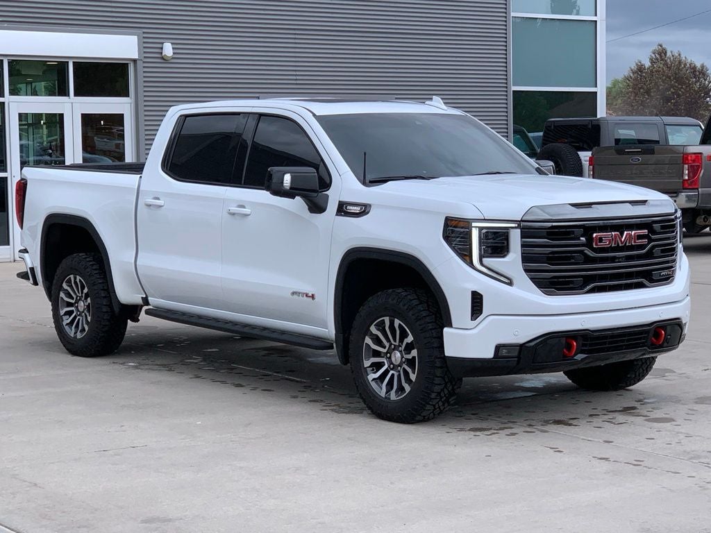 2022 GMC Sierra 1500 AT4