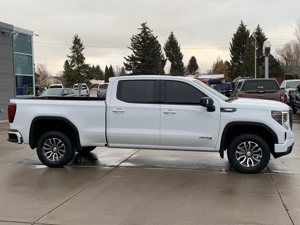 2022 GMC Sierra 1500 AT4