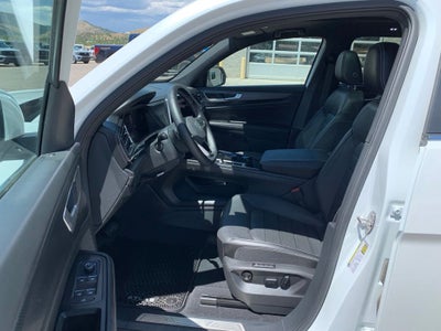 2024 Volkswagen Atlas Cross Sport 2.0T SEL