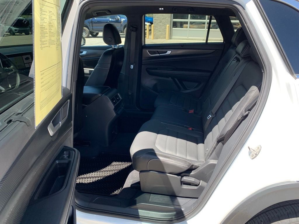 2024 Volkswagen Atlas Cross Sport 2.0T SEL