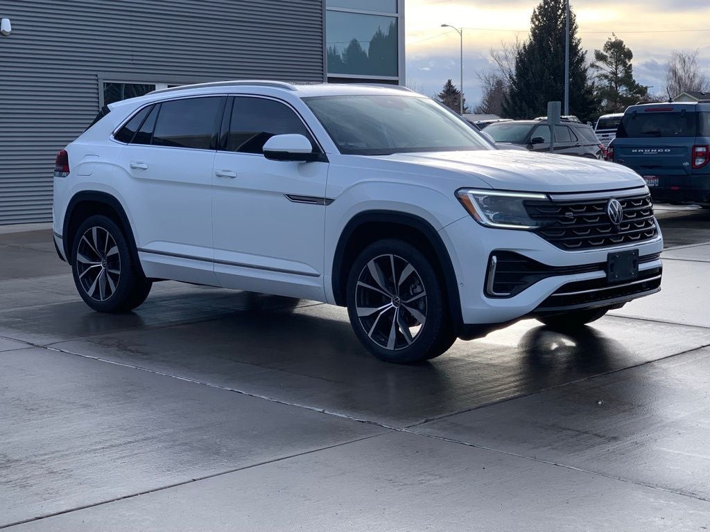 2024 Volkswagen Atlas Cross Sport 2.0T SEL Premium R-Line