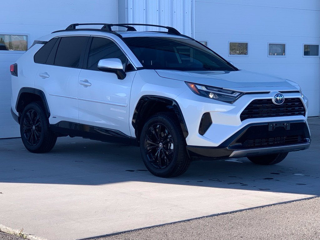 2024 Toyota RAV4 Hybrid SE