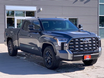 2025 Toyota Tundra Hybrid Platinum