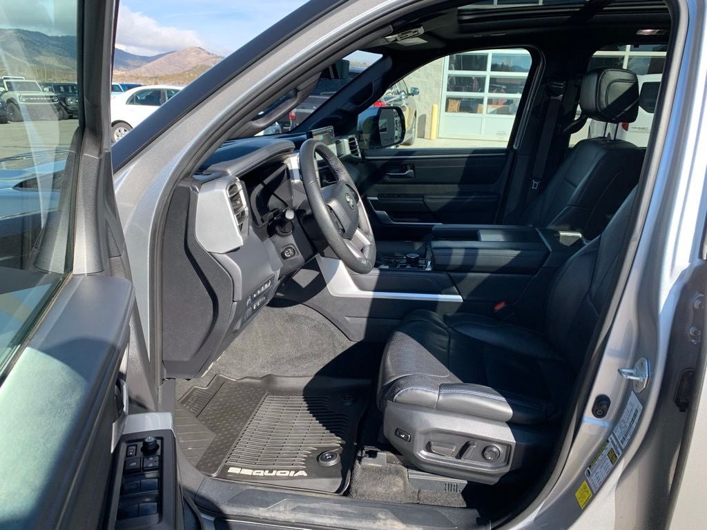 2024 Toyota Sequoia Platinum