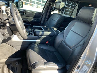 2024 Toyota Sequoia Platinum