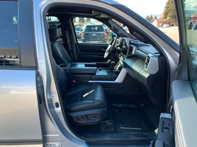 2024 Toyota Sequoia Platinum