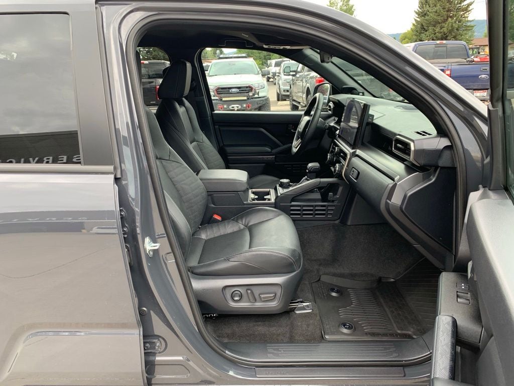 2025 Toyota 4Runner TRD Off-Road Premium